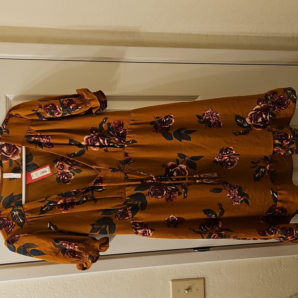 NEW Xhilaration Mustard Floral Dress Size M